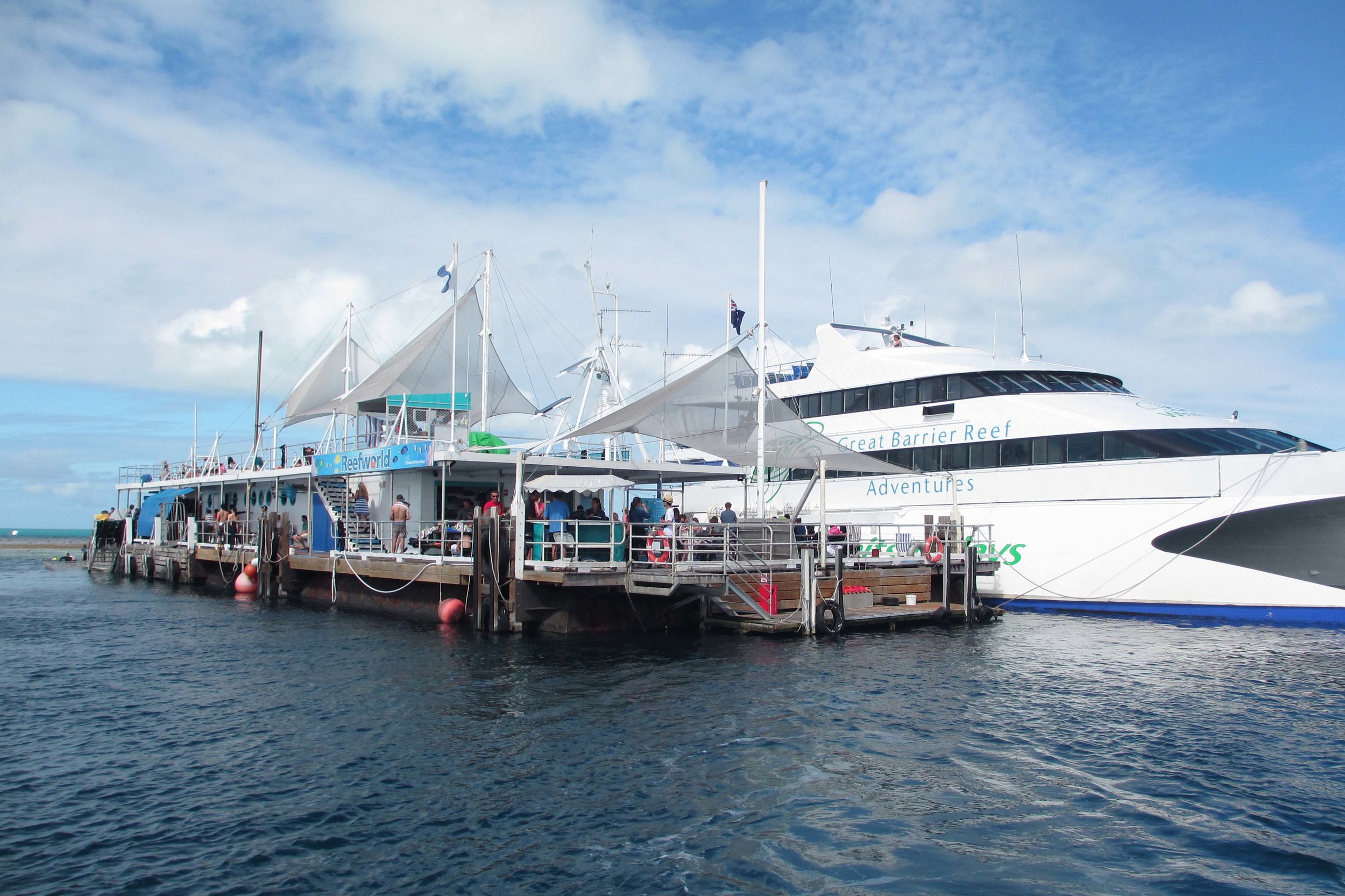 Day cruises in airlie beach: Review Reefsleep Great Barrier Reef Ecotravelist