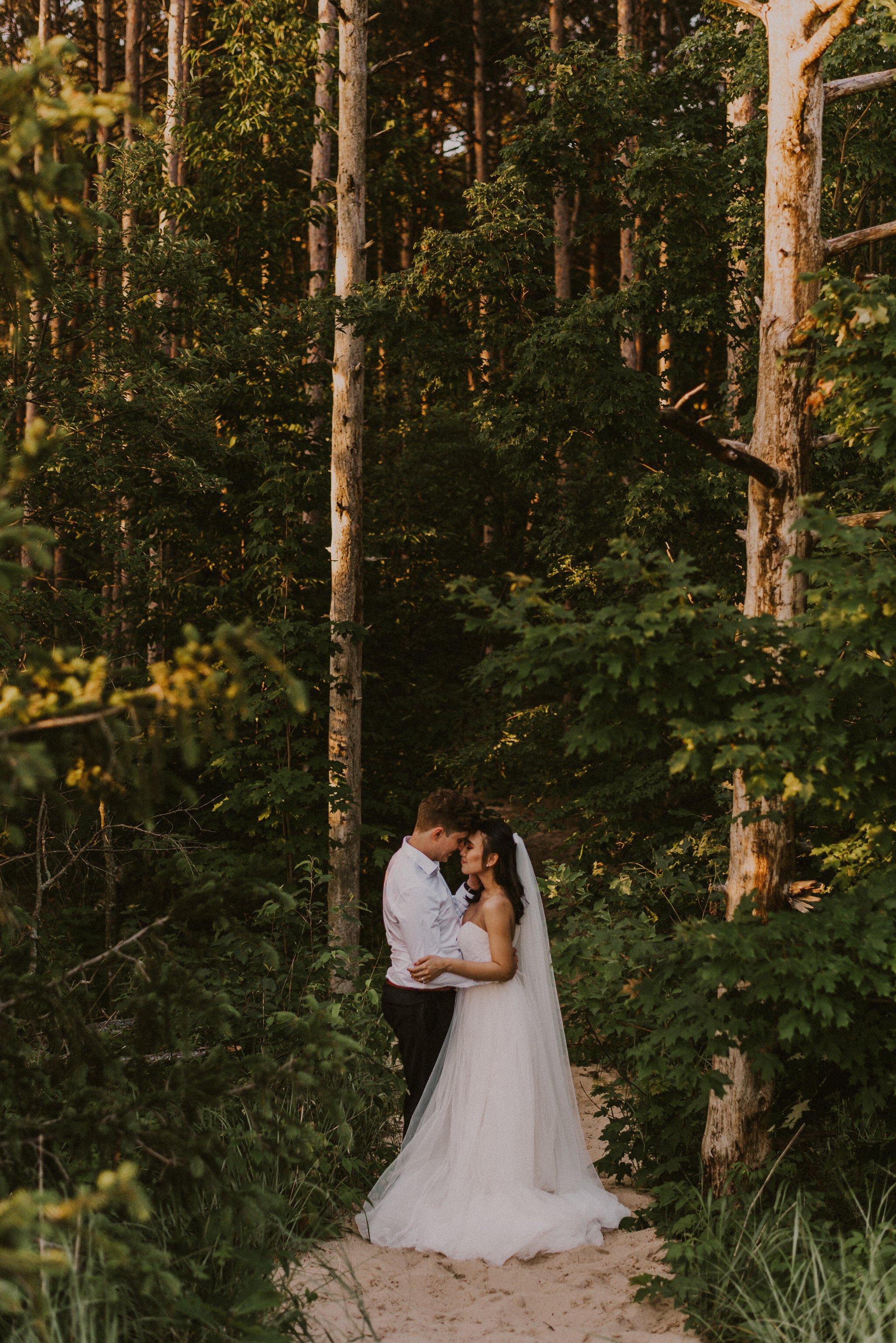 Outdoor or indoor ceremony space · officiating clergy · two witnesses · professional photography session · bride's bouquet and groom's boutonniere · wedding cake for . Where To Elope In Michigan Brittany Hamann Photography