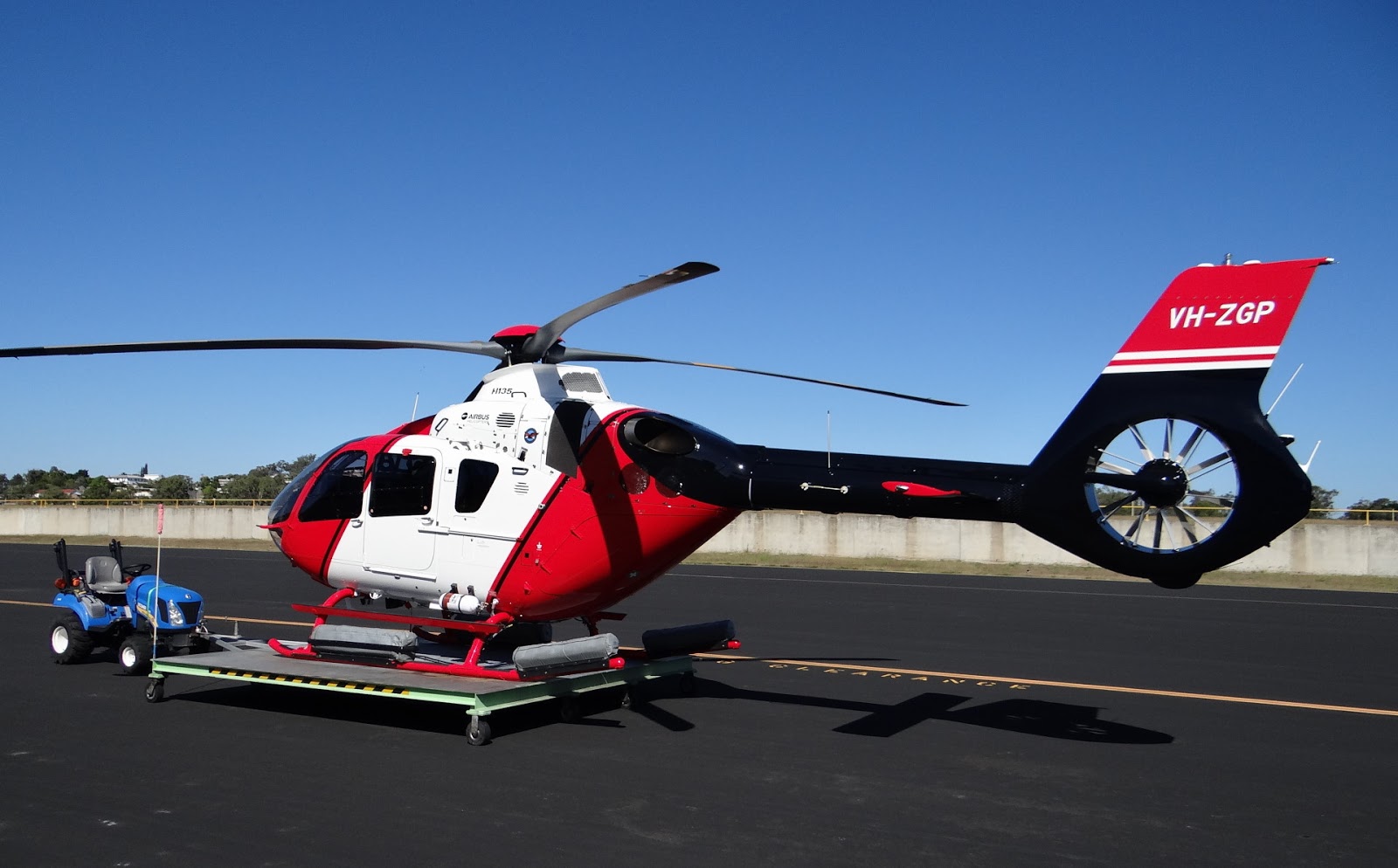 Things to do in airlie beach, australia: Air Queensland Blogspot Aviator Group Heli Aust Whitsundays Airbus Helicopters H135 Vh Zgp