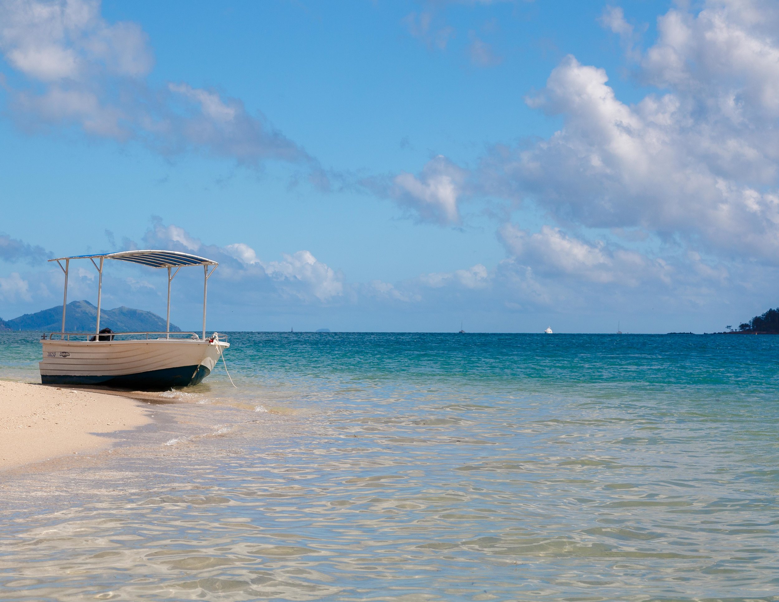 Cateran bay · day 4: A Mind Blowing Four Day Itinerary For The Whitsundays Walk My World