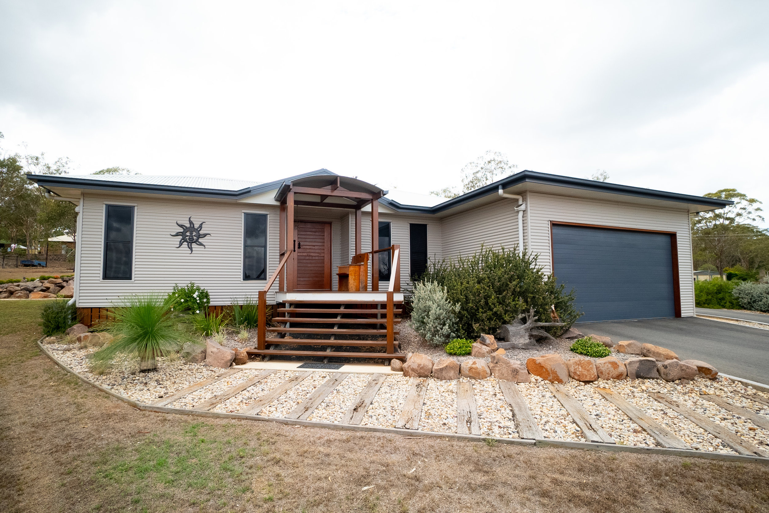 Rural residential lifestyle with house and land packages and vacant land. House Land Packages Find The Right Package With Richard Adams Homes The Toowoomba Home Builder Richard Adams Homes