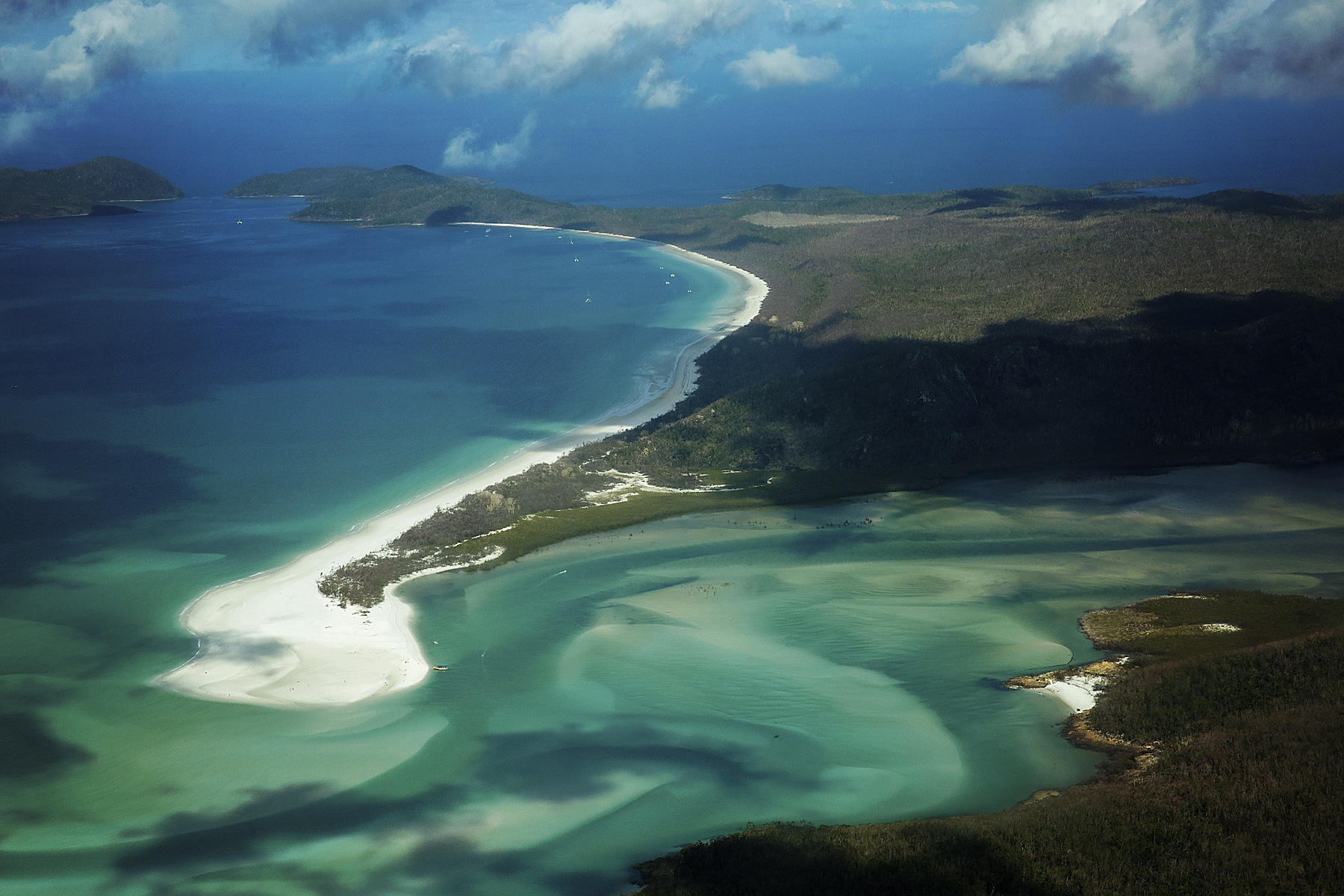 Airlie beach & the whitsundays wedding & commercial photographers also @aboveandbelowphotography & @ . Nadine Kemp Photography