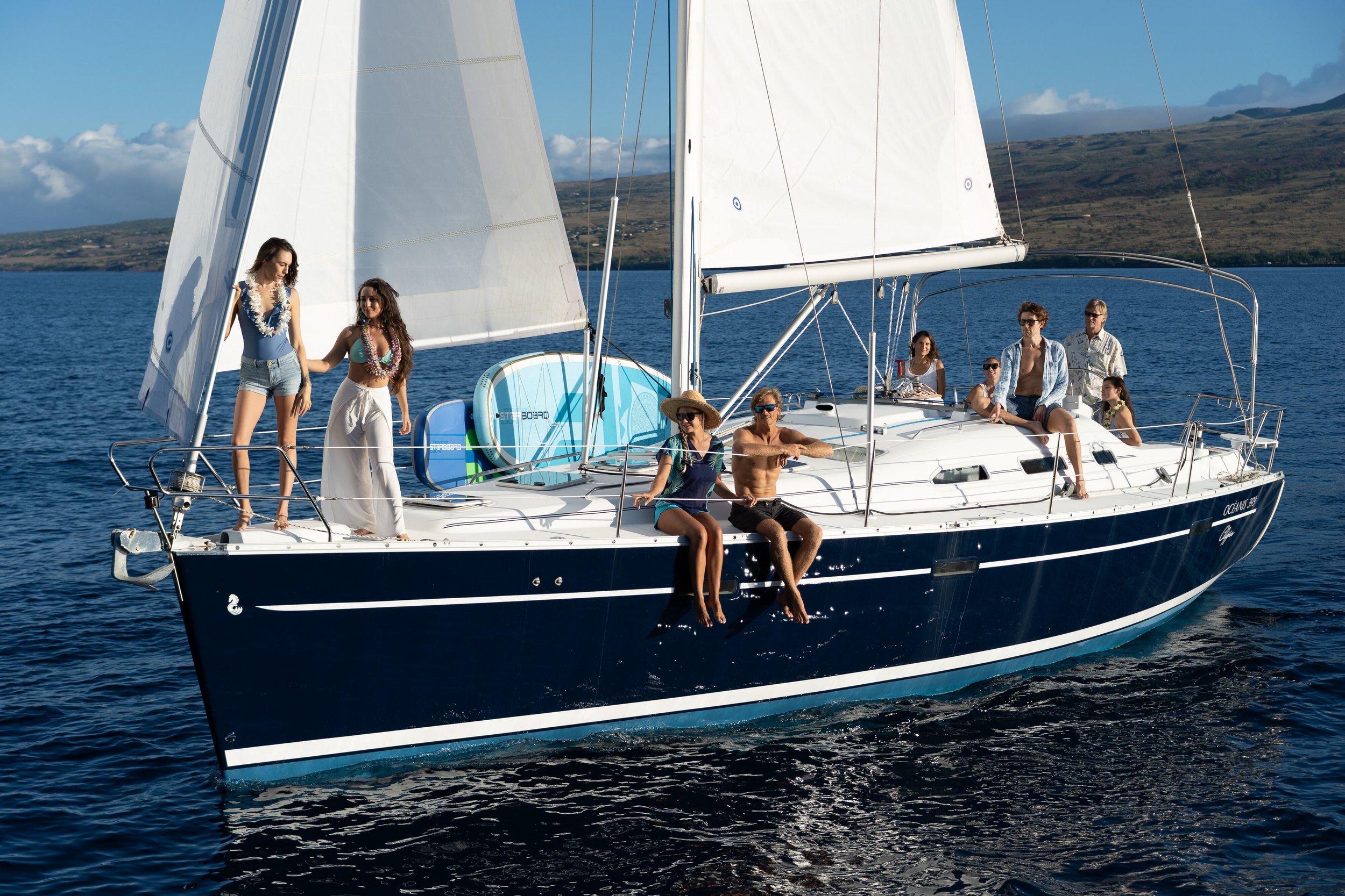Hawaii sailing adventures offers luxury boat and yacht charters around maui, kaanapali, kauai, niihau, lanai, molokai, honolulu, waikiki, oahu, kaneohe bay, the . Hawaii Sail Charters Kona Sailing Tours Sunset Sail Snorkeling Adventures Activities