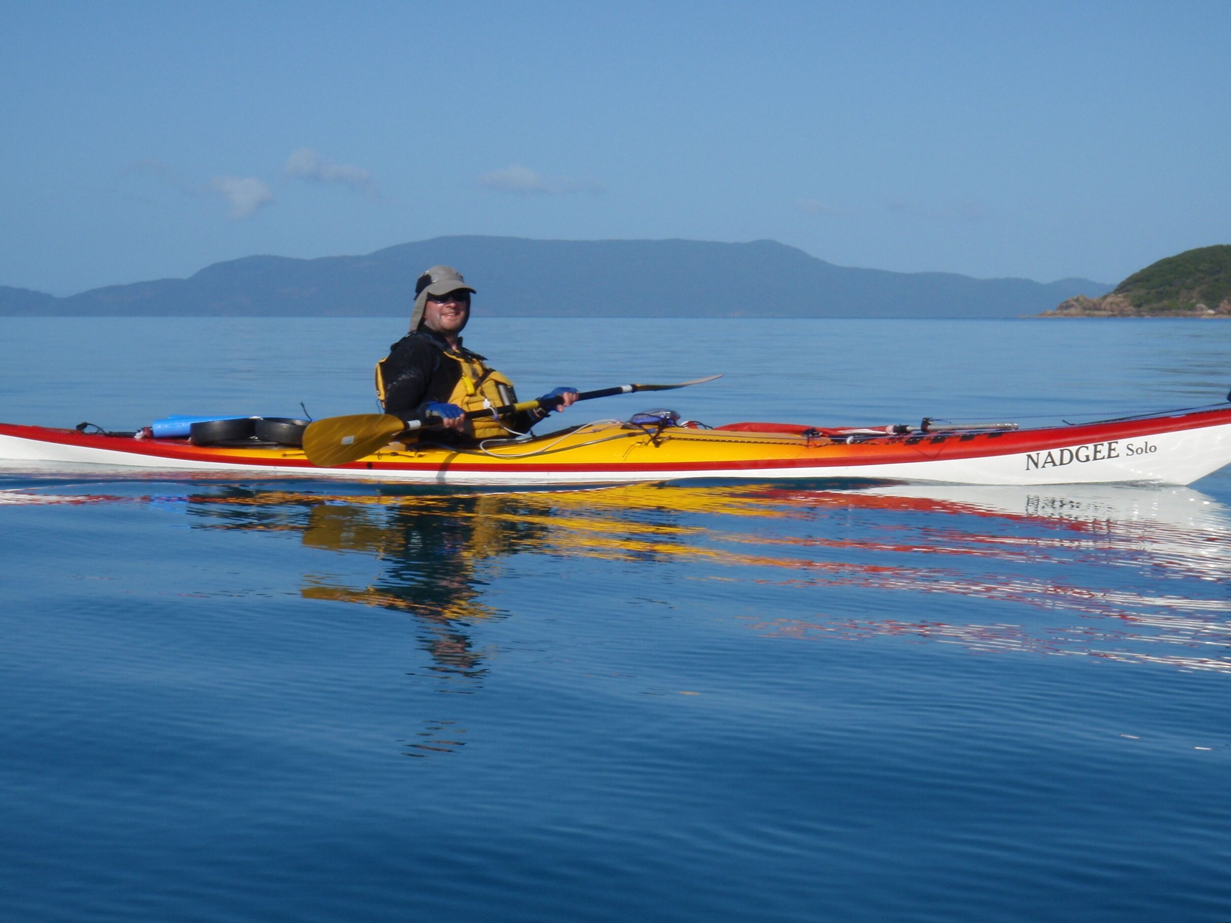 Photo Inflatable double kayaks, enough for everyone · guided kayak tour around the northern islands · sail to tropical islands, have a turn at the helm · comfortable, . Kayak Whitsundays Blog Melbourne Sea Kayaking