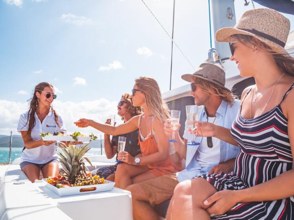44+ Best Luxury Escapes Whitsundays Sailing&nbsp;Excursion
