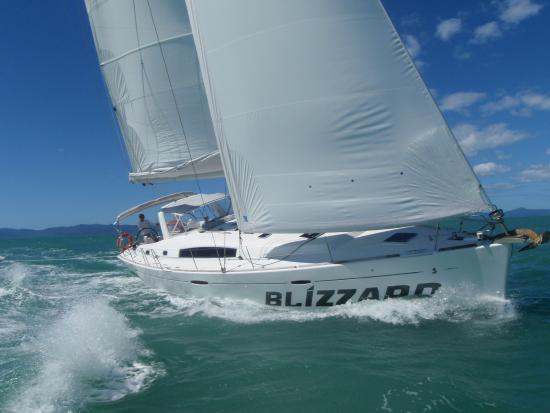10+ Amazing Overnight Catamaran Whitsundays&nbsp;Sightseeing